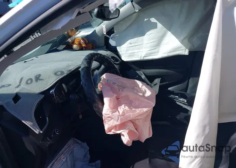 2020 Chevrolet Trax Fwd Ls z USA, uszkodzony, nr VIN KL7CJKSB1LB058533